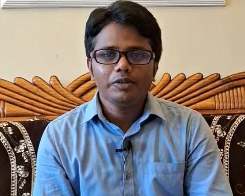 Father of Devansh and Poorvansh Photo